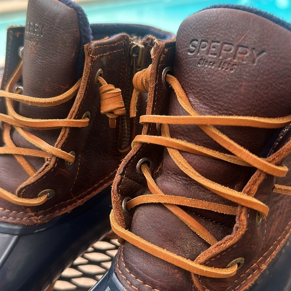 Sperry | Women's Size 5.5 Saltwater Duck Waterproof Rubber Boots - Picture 3 of 9